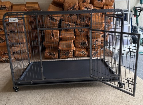 Pawhut large dog crate - large,