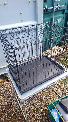 Large folding dog crate - large,